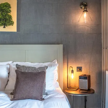 The Chequers Inn, Thornham-2