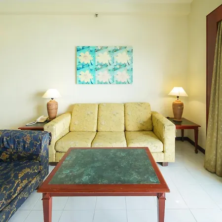 Rainbow Paradise Beach Resort-3