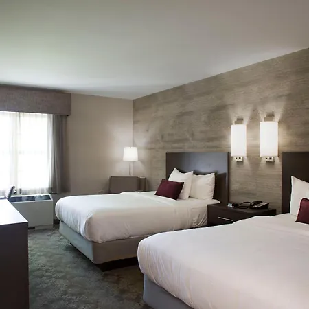 Normandy Farm Hotel & Conference Center-2