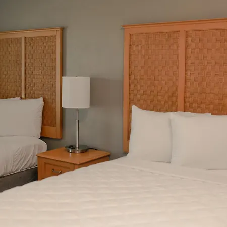 Southern Breeze Ocean Front Hotel-2