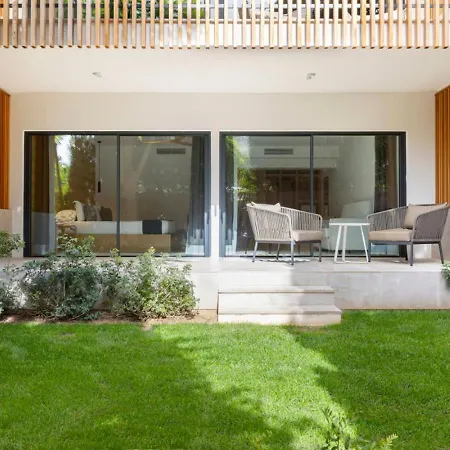 Las Gaviotas Suites Hotel & Spa-3