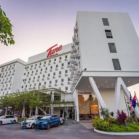 Tune Hotel - Danga Bay Johor-2