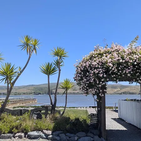 Tomales Bay Lodge And Marina Inc-2