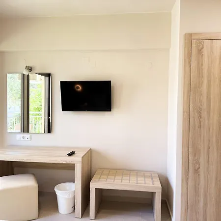 Acropolis Apartments-2