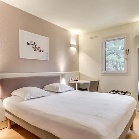 ACE Hôtel Travel Fabrègues - A9 Montpellier Sud-2