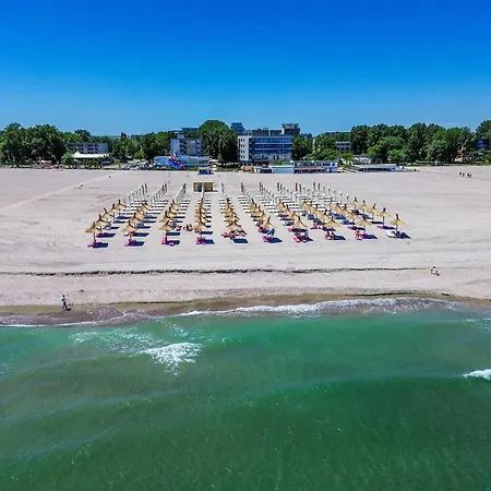 Complex Modern Mamaia-2