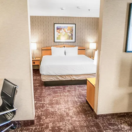 Crystal Inn Hotel & Suites - West Valley City-2
