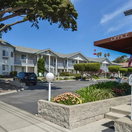 Cayucos Beach Inn-2
