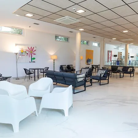 Playa Joyel Family Rooms-3
