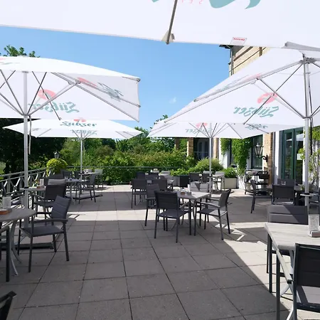 Gutshaus Redewisch Hotel&Restaurant-3