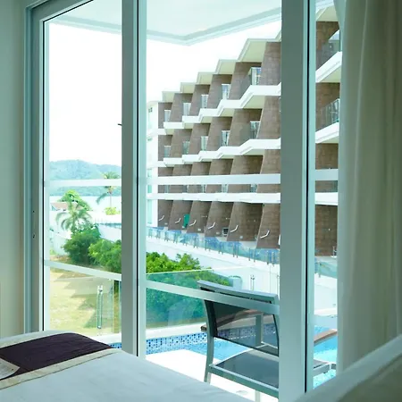 The Beachfront Hotel Phuket-3