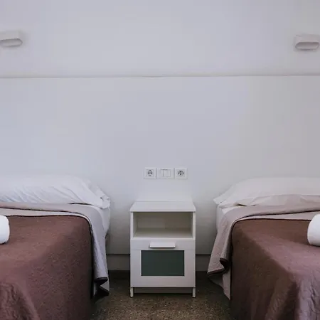 Apartamentos Livvo Tarahal-3