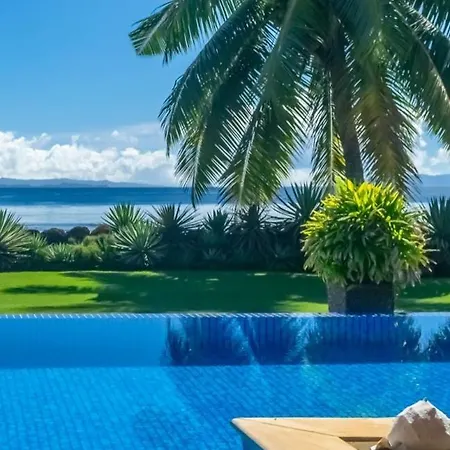 Aroha Taveuni Beachfront Bures-3