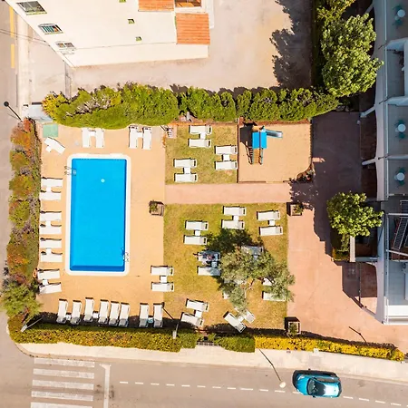 Bay Hotel-2