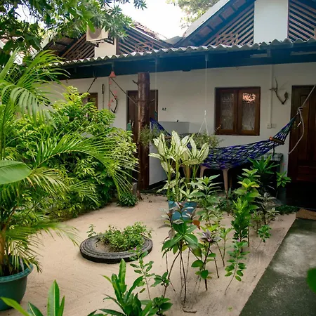 Bay Dreams Beach Hotel & Surf Camp-2