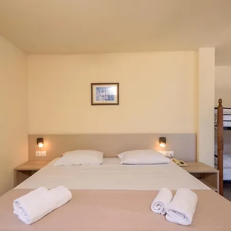 Eri Beach & Village Hotel-2