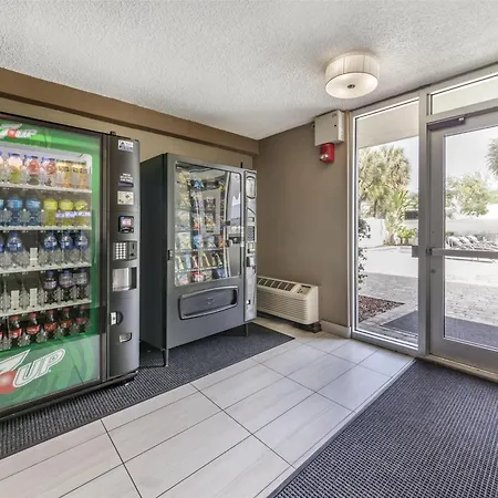 Best Western Plus North Miami-Bal Harbour-3