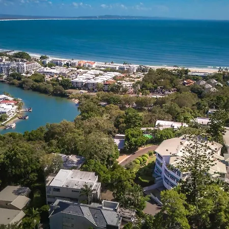 The Lookout Resort Noosa-3