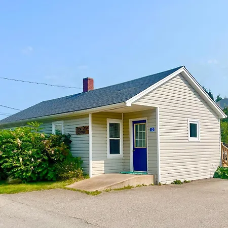 Alma Shore Lane Suites & Cottages-2