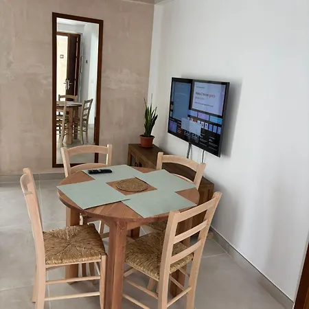Apartamentos Jr Alborada-3