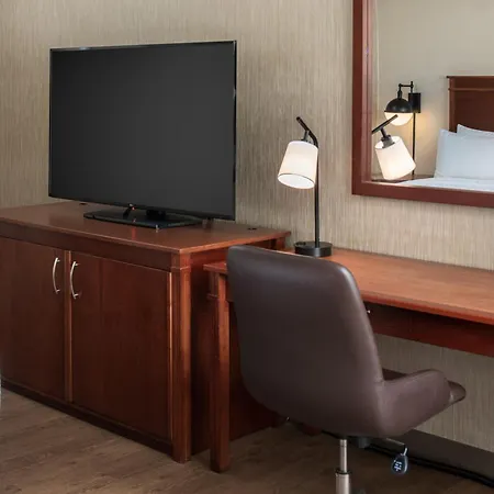Four Points By Sheraton Bellingham Hotel & Conference Center-2
