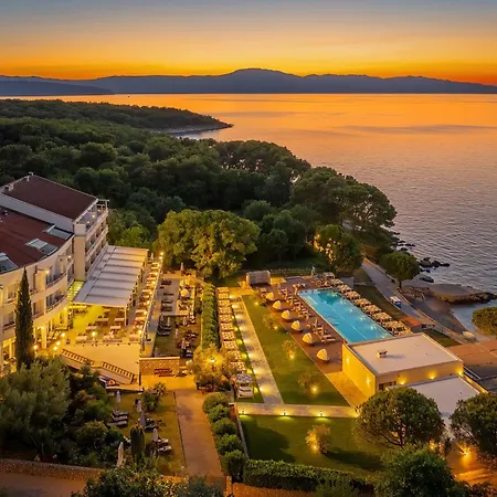 Spa & Wellness Hotel Pinia-3