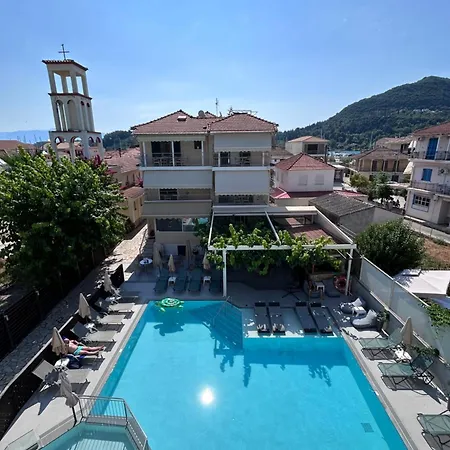Aggelos Apartments & Deluxe Studios-2