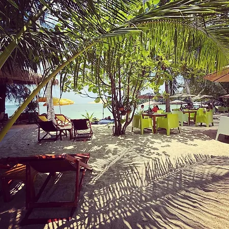 Secret Beach Bungalows-3