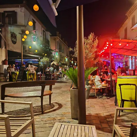 Boutique Hotel De La Corniche D'Or-3