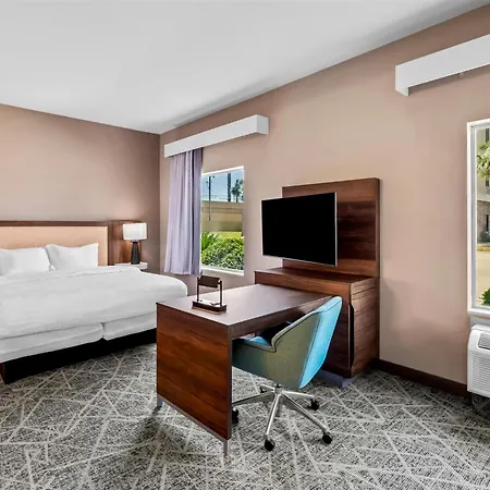 Hampton Inn & Suites Corpus Christi I-37 - Navigation Boulevard-2