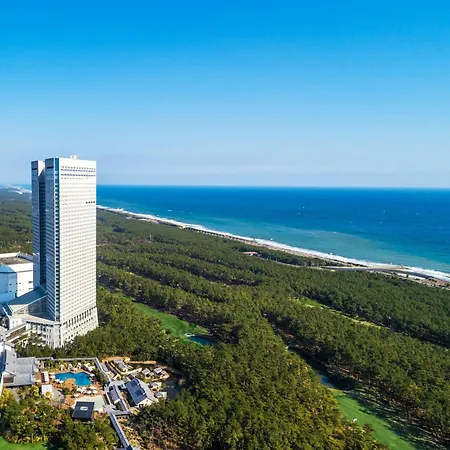 Phoenix Seagaia Ocean Tower-3