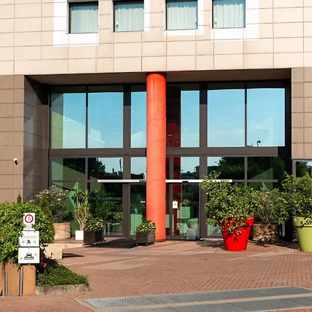 Phi Hotel Milano-2
