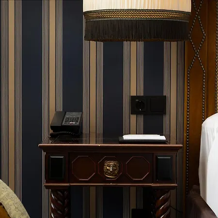 Hotel Des Indes - The Leading Hotels Of The World-3
