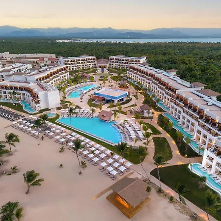 Secrets Playa Esmeralda Resort & Spa (Adults Only)-2