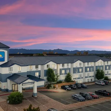 Days Inn By Wyndham Thornton-2