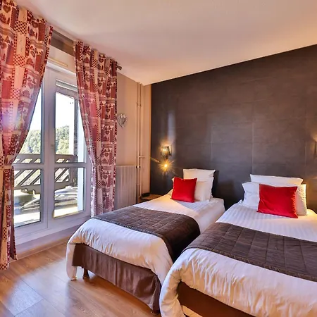 Logis Hotel Restaurant Panorama-3
