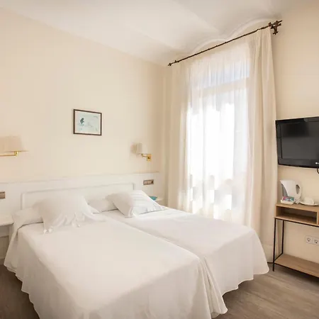 Hotel Llafranch-2