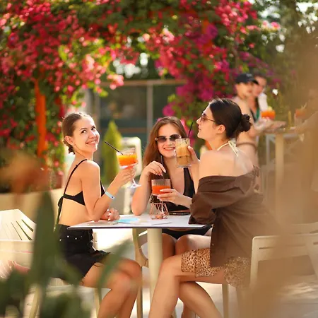 Marbella Beach Hotel-3