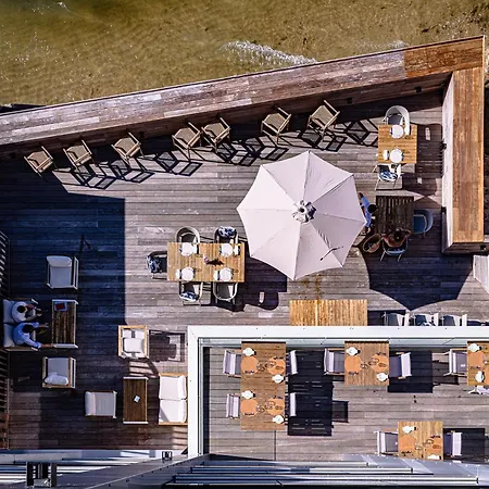Les Vagues Hotel & Spa-3