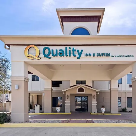 Quality Inn & Suites - Granbury-2