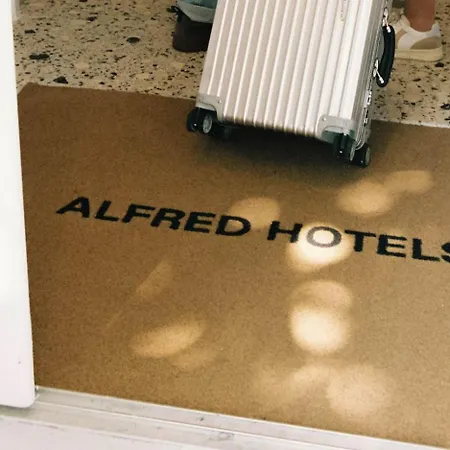 Alfred Hotels Les Halles-2