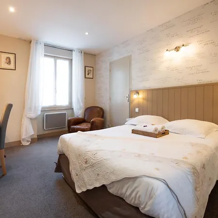 Logis Hotel Restaurant Bistronomique La Vieille Auberge,-2