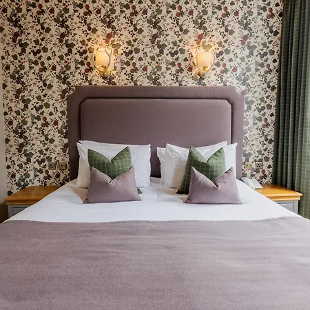 The Royal Hotel-3