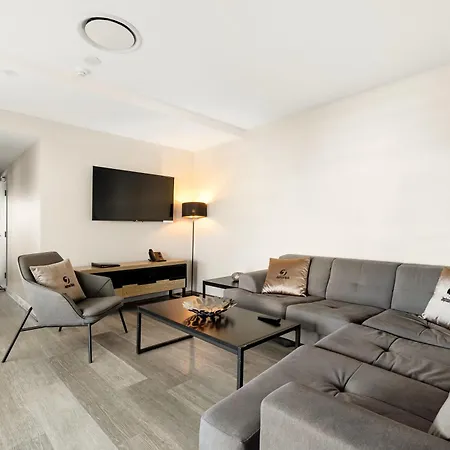 Jephson Hotel & Apartments-3