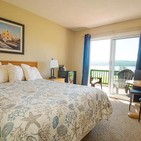 Cabot Trail Motel-2
