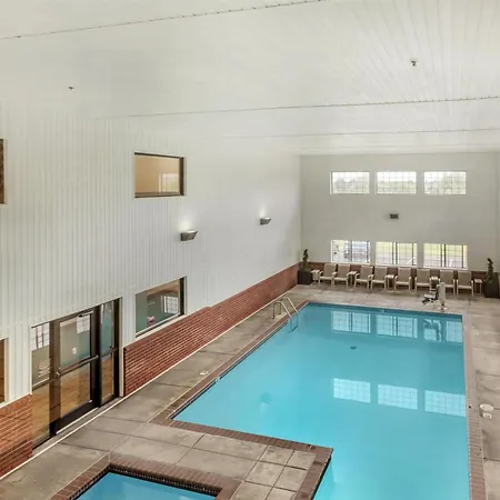 Best Western Plus Oklahoma City Yukon-3