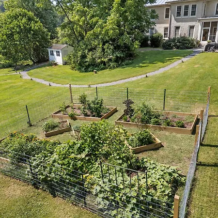 Steeles Tavern Manor Bed And Breakfast-3
