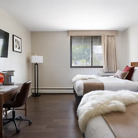 The Andrew Hotel-3