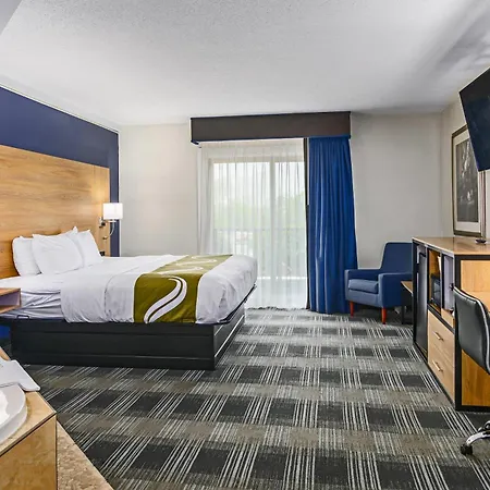 Quality Inn Bourne - Cape Cod-3