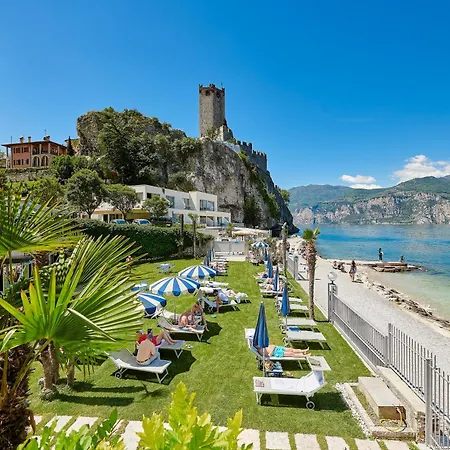 Hotel Castello Lake Front-2
